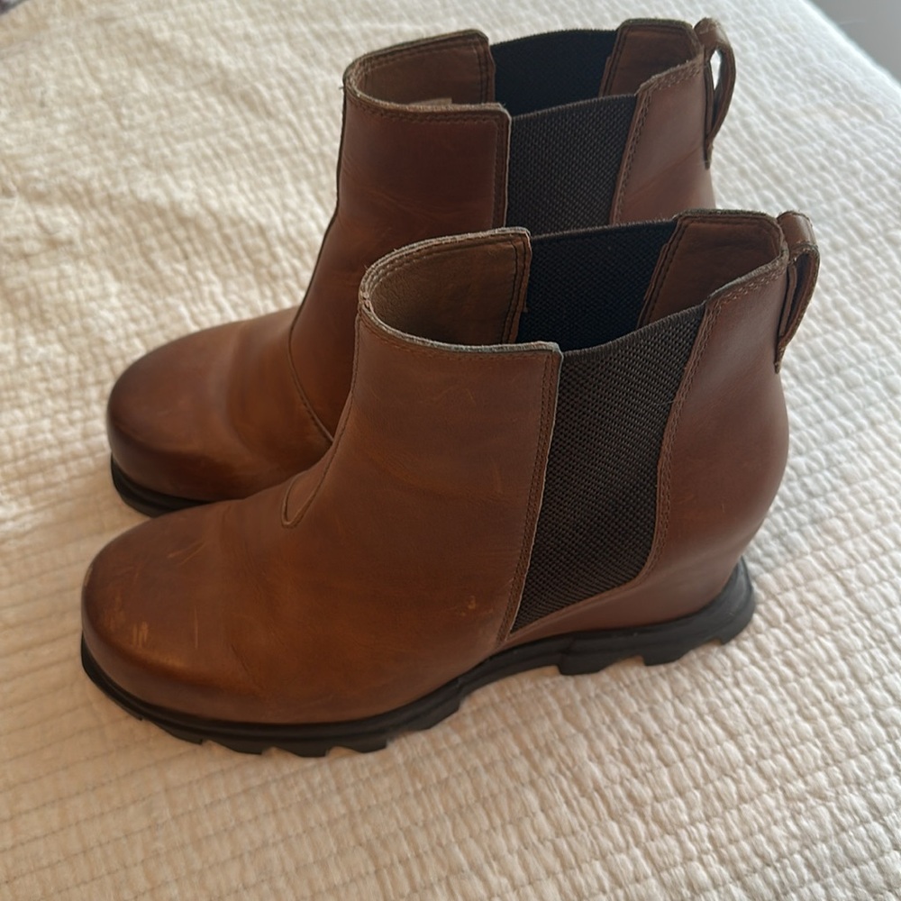 SOREL JOAN OF ARCTIC™ WEDGE III CHELSEA BOOTIE